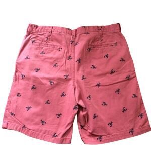IZOD Men's Sz 42 Saltwater Shorts Lobster Print Flat Front Chino Novelty Beachy